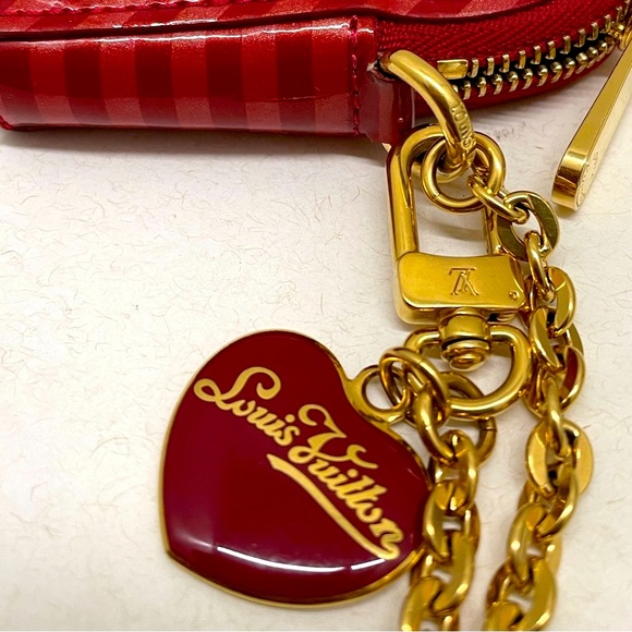 RARE Louis Vuttion Heart Porte Monnaie - Picture 3 of 7
